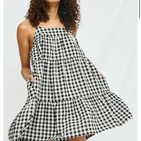 Hayden Dresses & Skirts - NWT Hayden gingham dress